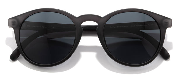 sunski dipsea black slate front angle