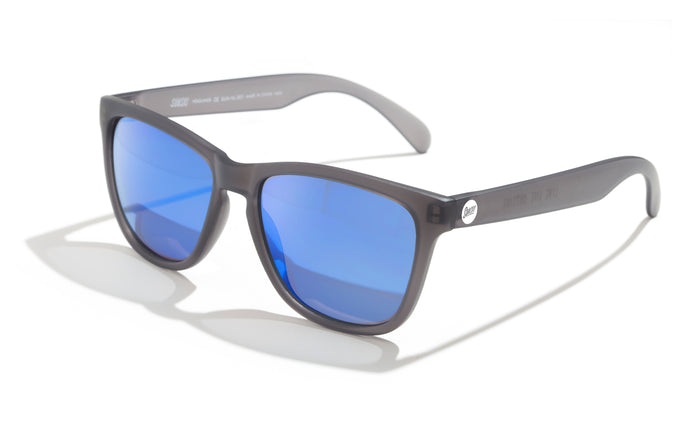 sunski headland blue three quarter angle