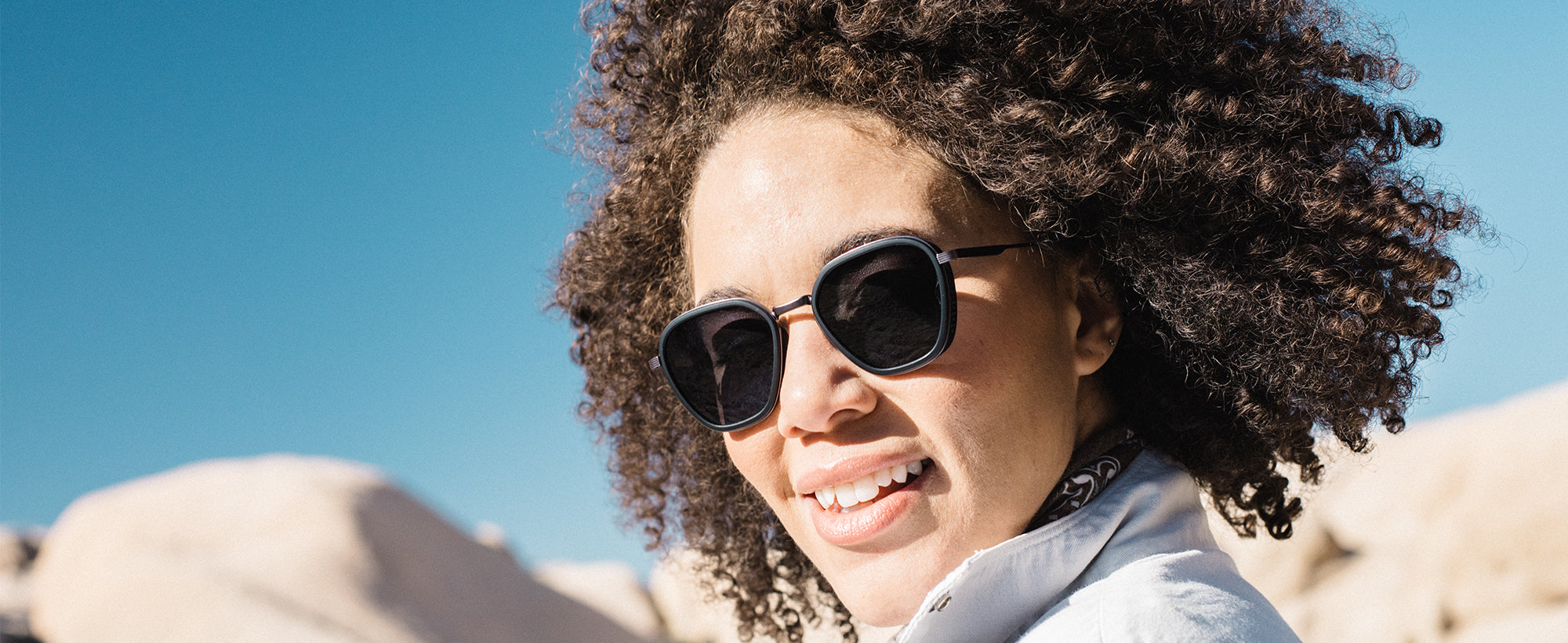 12 Best Sunglasses for Round Faces 2021