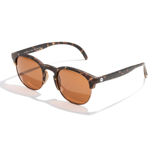 tortoise sunglasses with brown lens on white background