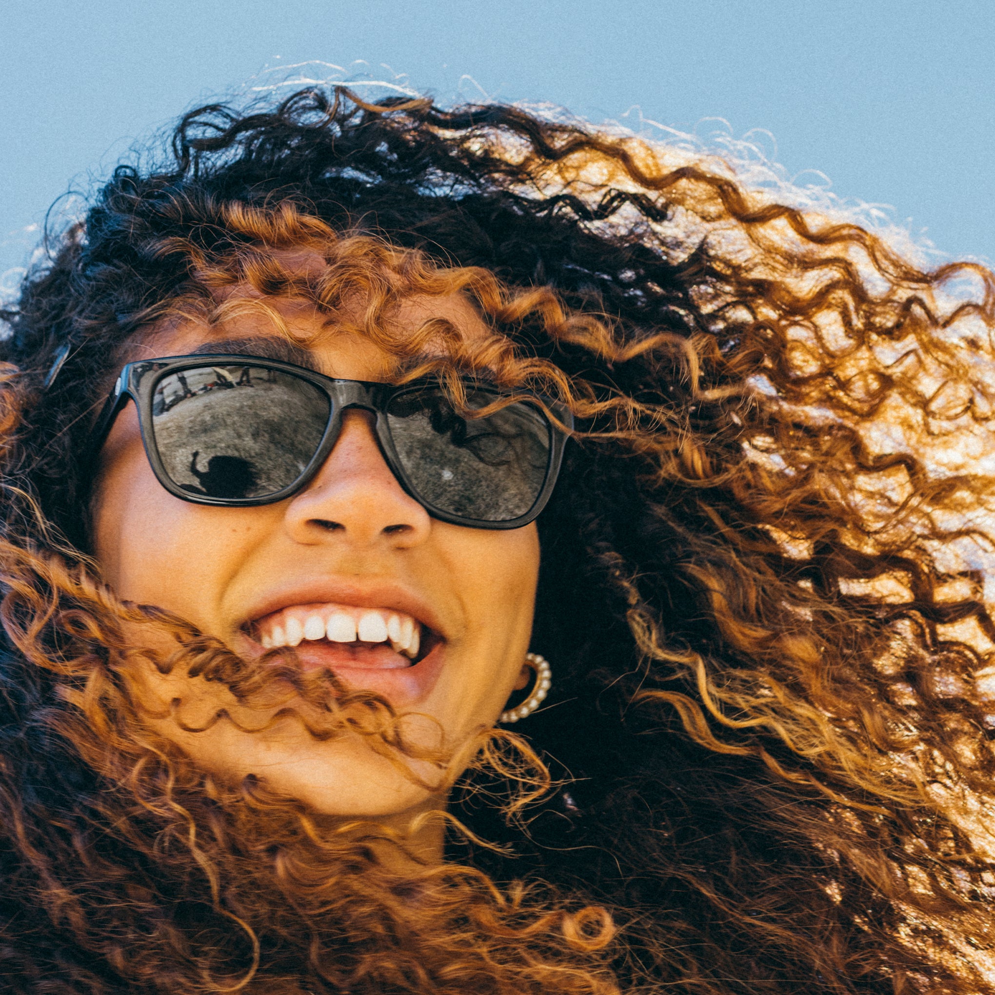 Helix Official サングラス ダークグレー Headlands Polarized Sunglasses