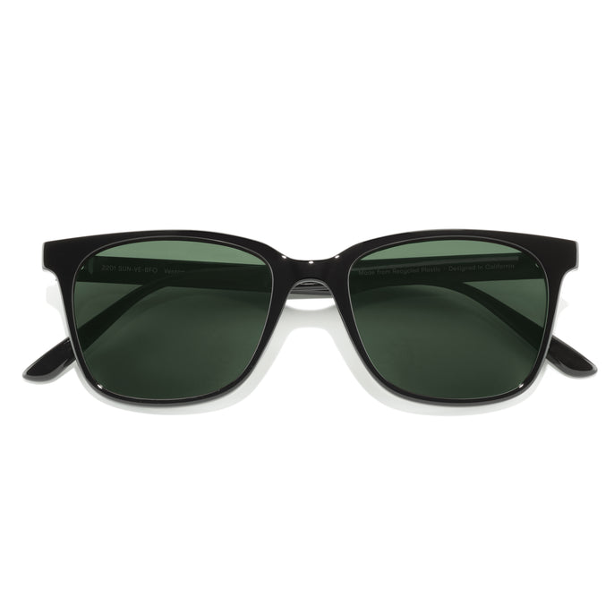 Ventana - Black Forest - Black sunglasses with green lenses on a white background