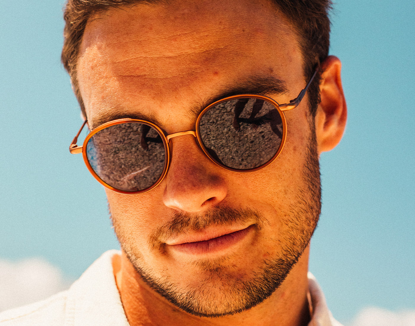 baia tangerine midnight on a man's face looking forward