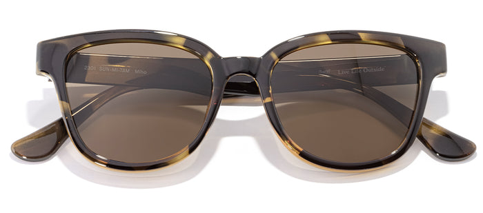 sunski polarized sunglasses miho tortoise amber front angle