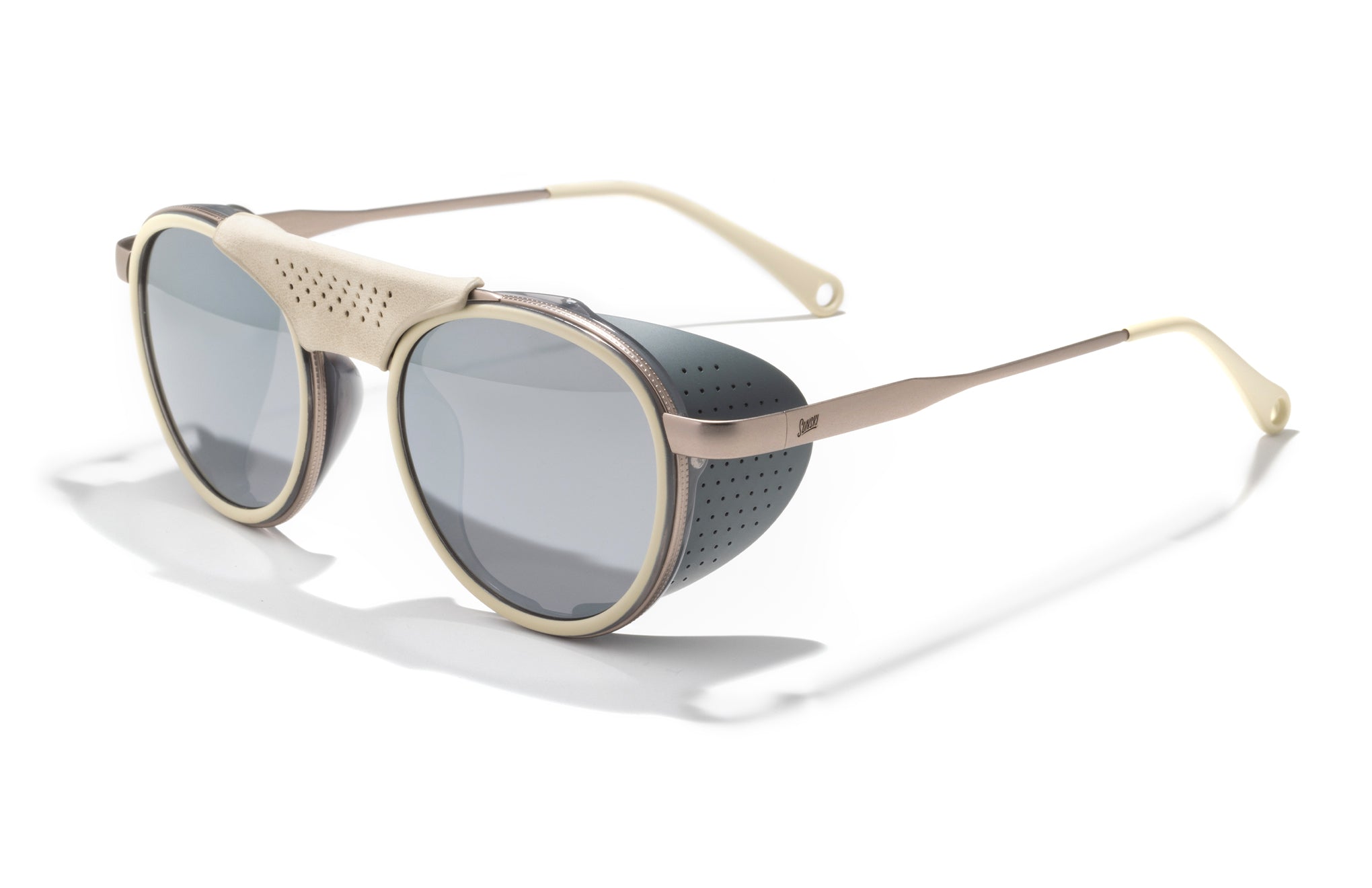 Bonus Strada Centerpiece! – Sunski