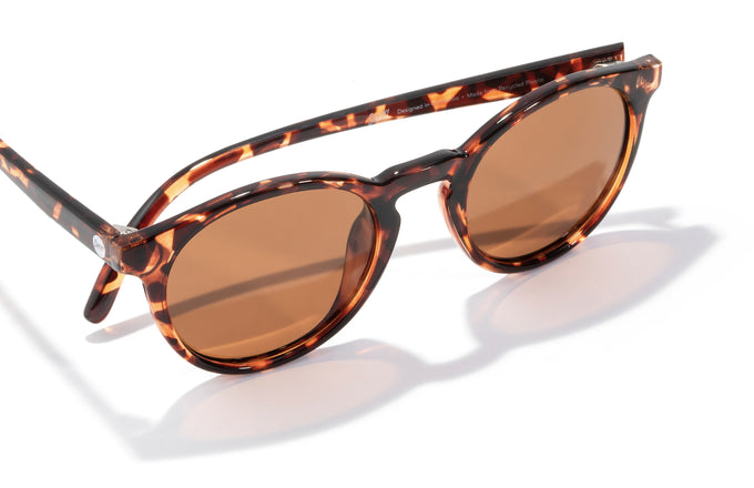 sunski dipsea tortoise amber three quarter aerial view