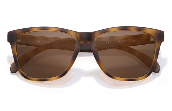 sunski madrona tortoise brown front angle