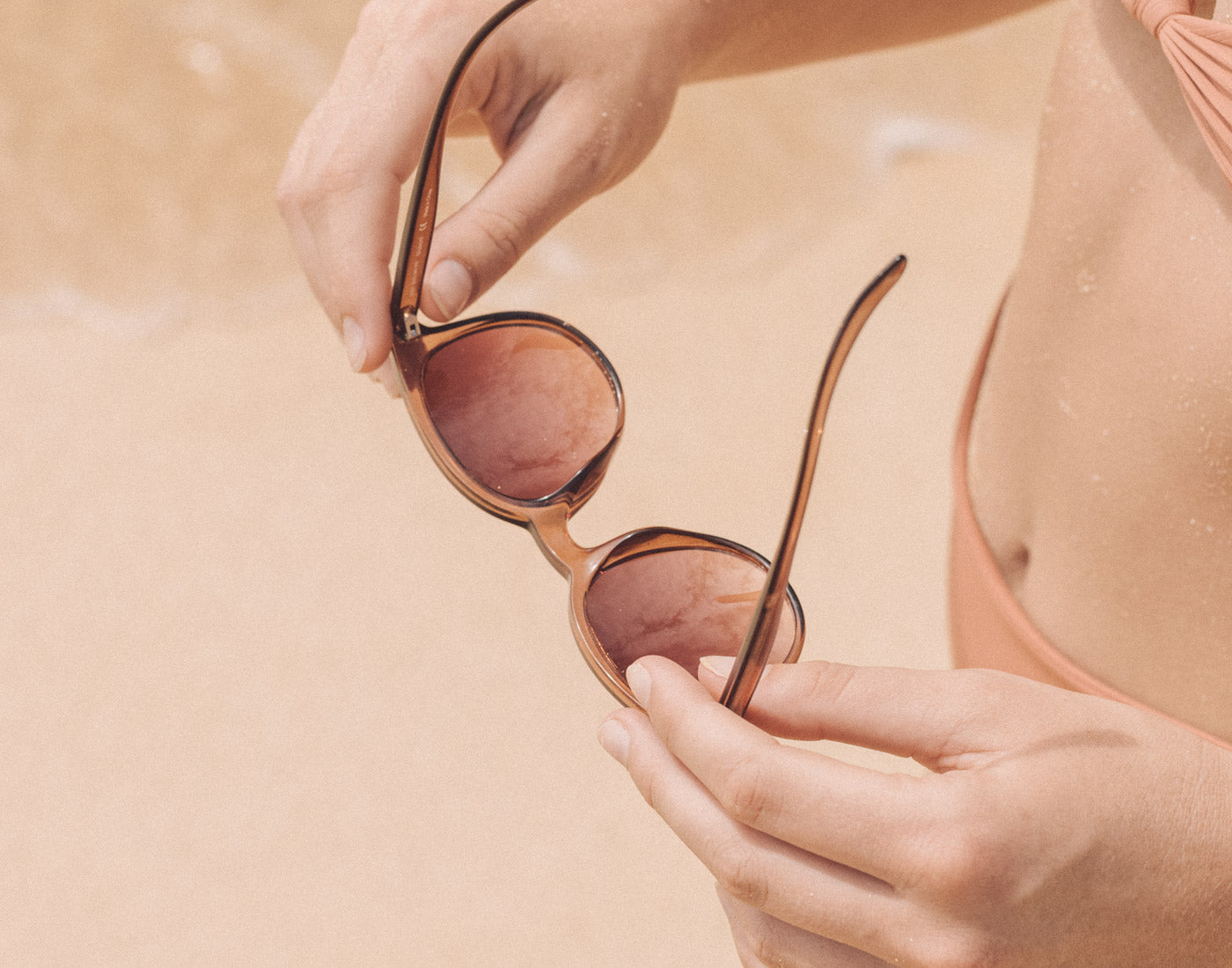unfolded angle of sunski makani sunglasses