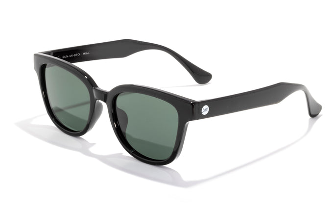 sunski polarized sunglasses miho black forest three quarter angle