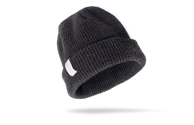 sunski winter sun beanie charcoal floating